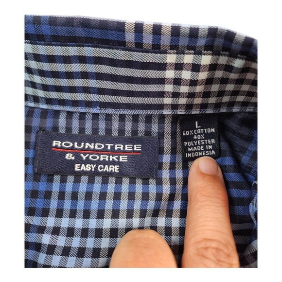 Roundtree & Yorke Mens Shirt Size Large Plaid Button down Long Sleeve Blue - Picture 2 of 11